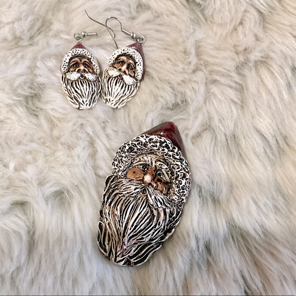 Vintage Santa Earrings and matching Pin - Picture 1 of 8